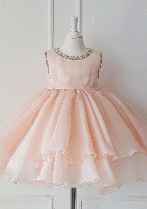 카미 핑크 드레스